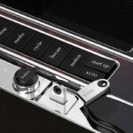 hoco-ud9-insightful-smart-mini-car-music-usb-drive