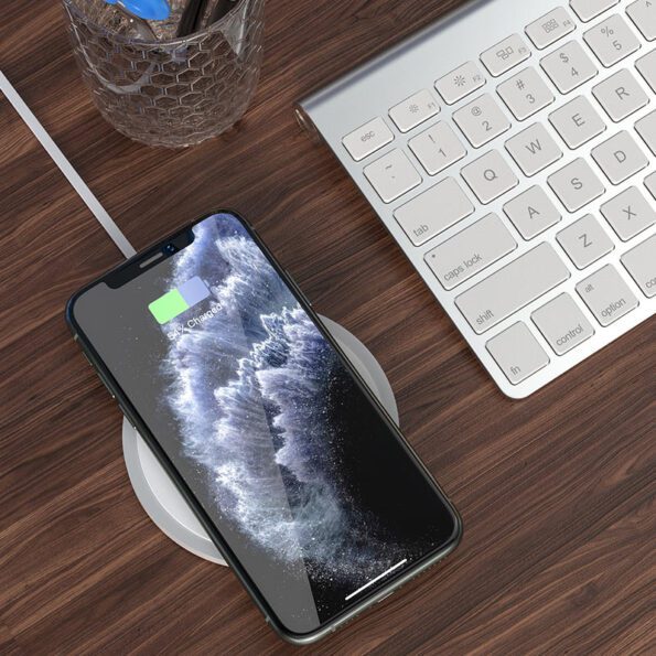 Hoco wireless fast Charger